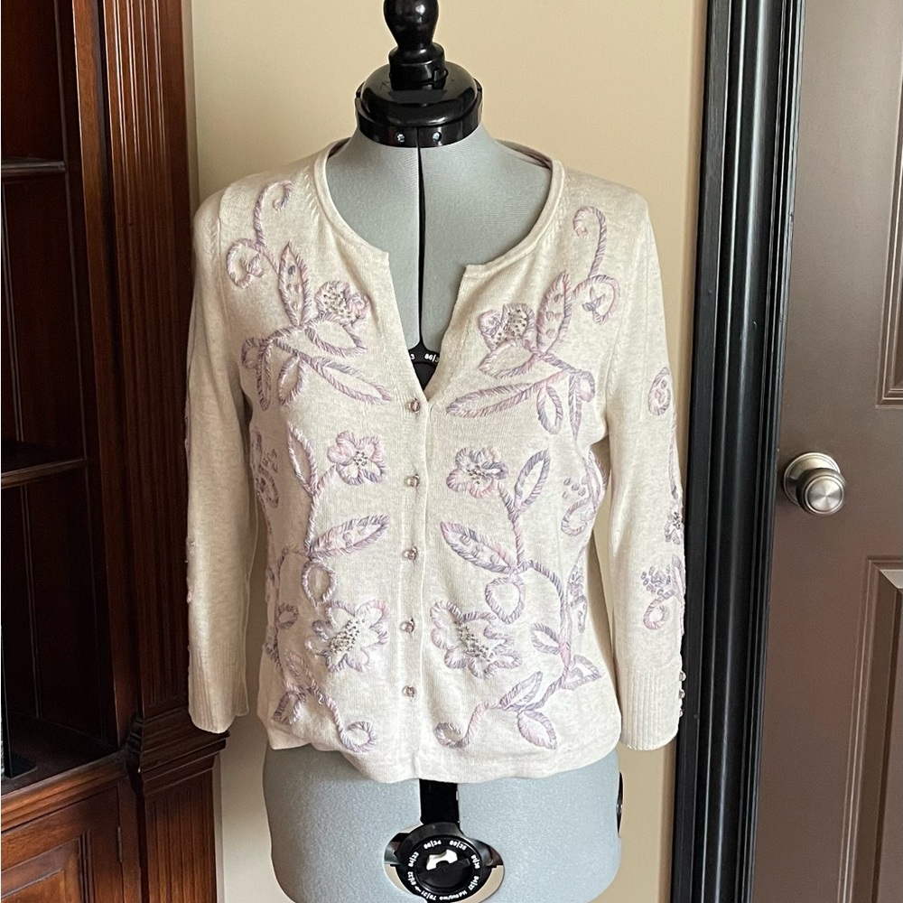 GUC Sigrid Olsen Sport Cardigan with Intricate Embroidered Detailing